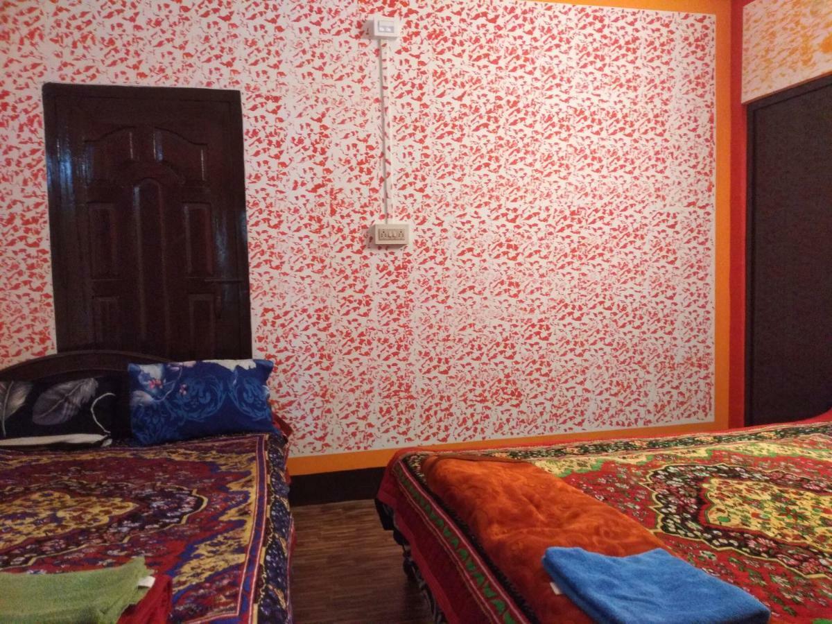 Dekapara Airport Guest House Kaharpara Exterior photo